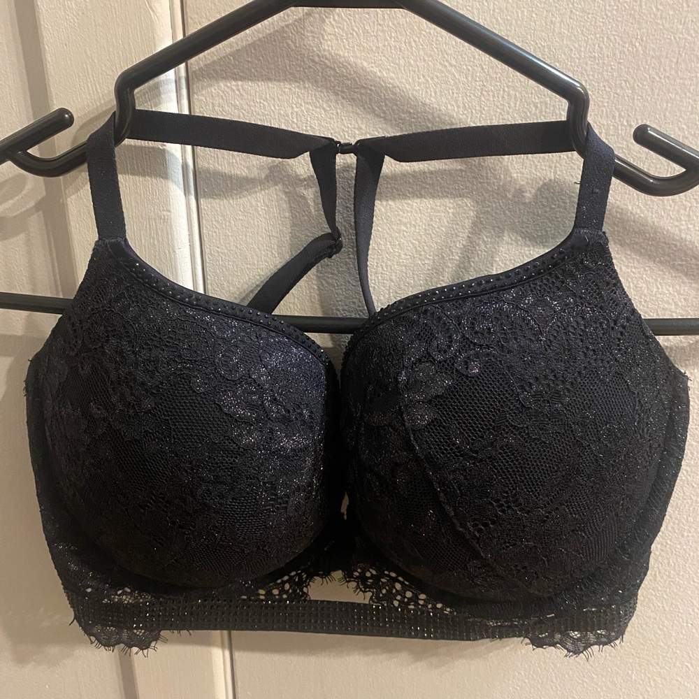 Beyond sexy Black lace 32DDD